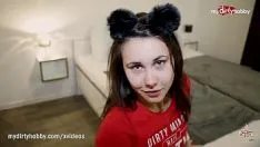 Reproducir Morena adolescente se folla el culo por primera vez