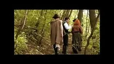Reproducir Para caminar en el bosque con dos fuentes futacii