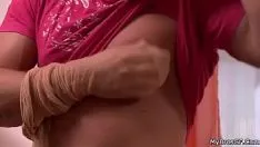 Reproducir Él toma la polla de su madre mientras ella duerme y se la folla Hardcore Incesto Porno