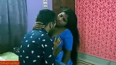 تشغيل حار التاميل في سن المراهقة Bhabhi's مشبع بالبخار الفندق مرح نائب الرئيس مليئة CREAMPIE العمل!