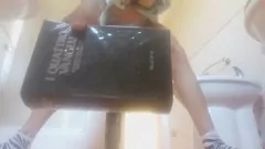 Jouer Confessions blasphématoires : une star du porno dans une parodie de la Vierge Marie
