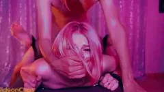Reproduzir Bondage Bliss: aventura de brinquedo anal de Sissy Captive