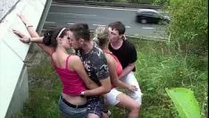 Jouer Scopa suo cugino porno con sesso sotto il ponte Xnxx